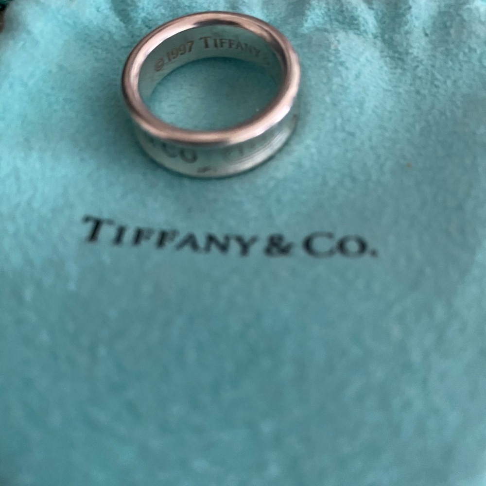 Tiffany ring